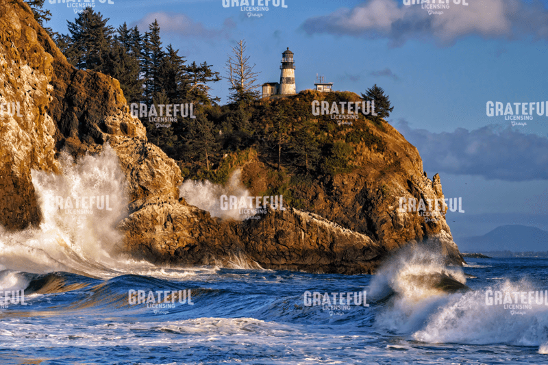 Rising Tide at Cape Disappointment