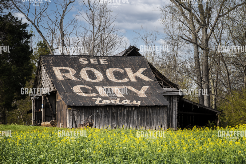 See Rock City Barn