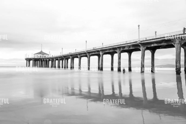 B&W Pier