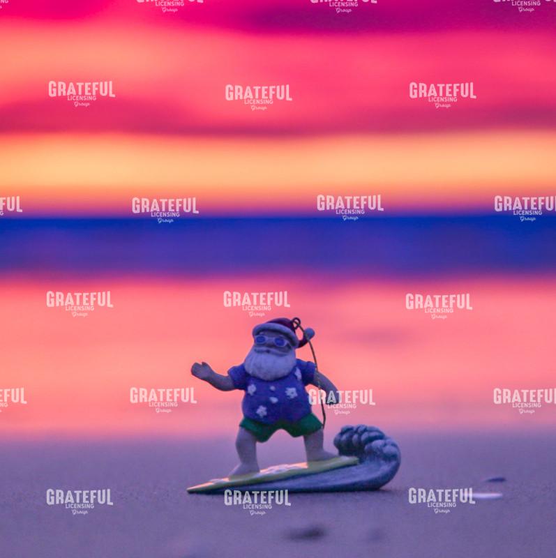 Santa Surf