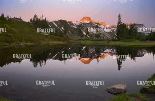 Water Like Mirror