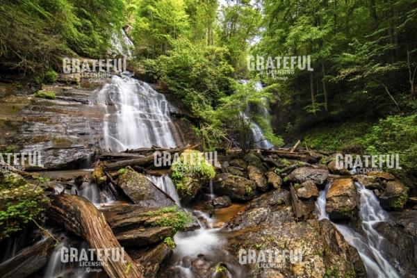 Anna Ruby Falls