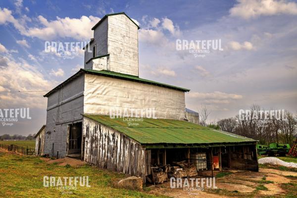 Fuser Farm Barn