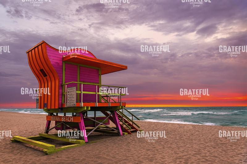 Retro 15th Street Lifeguard Station at Sunrise