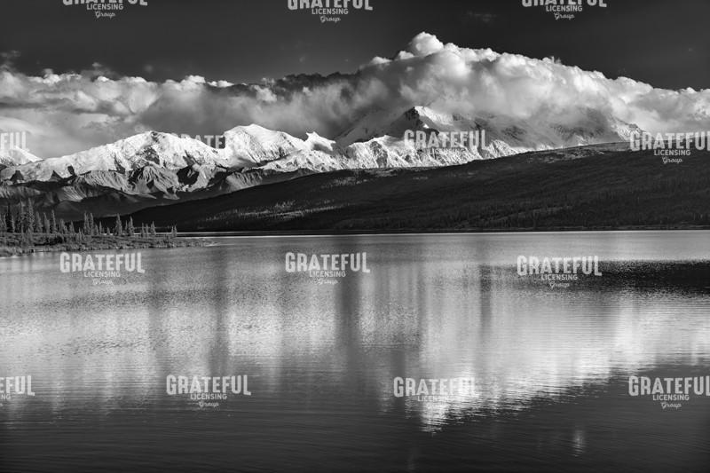 Wonder Lake Black and White 2