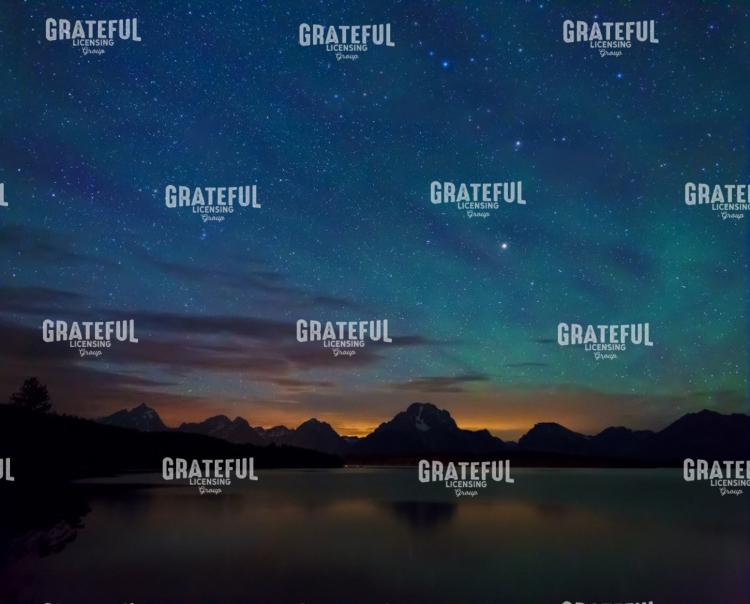 Teton Aurora