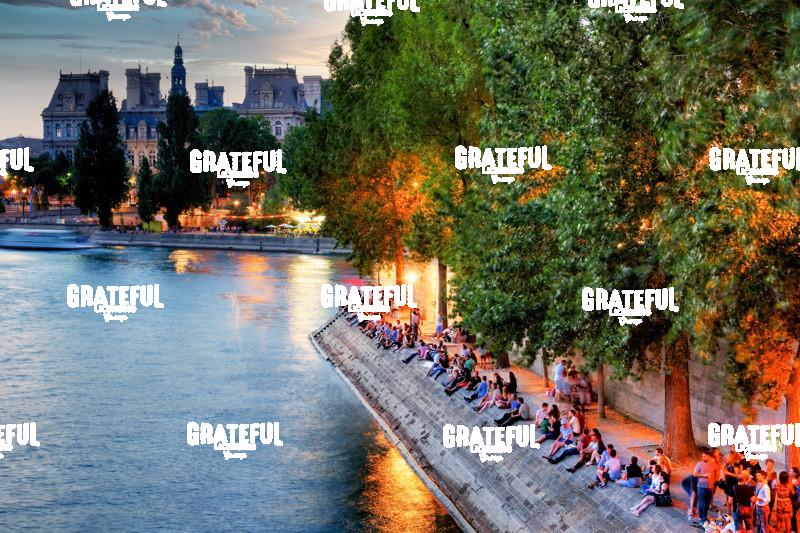 Paris_0528_AB _Summertime on the Seine