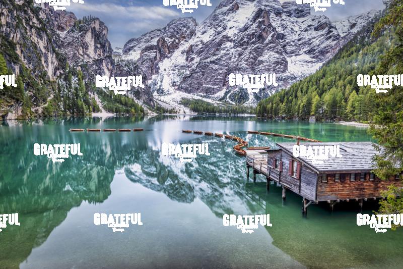 Boathouse on Lago Di Braies in the Dolomites 2.jpg