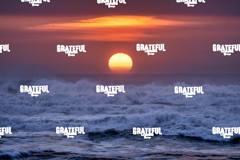 Sun going down on the Oregon Coast