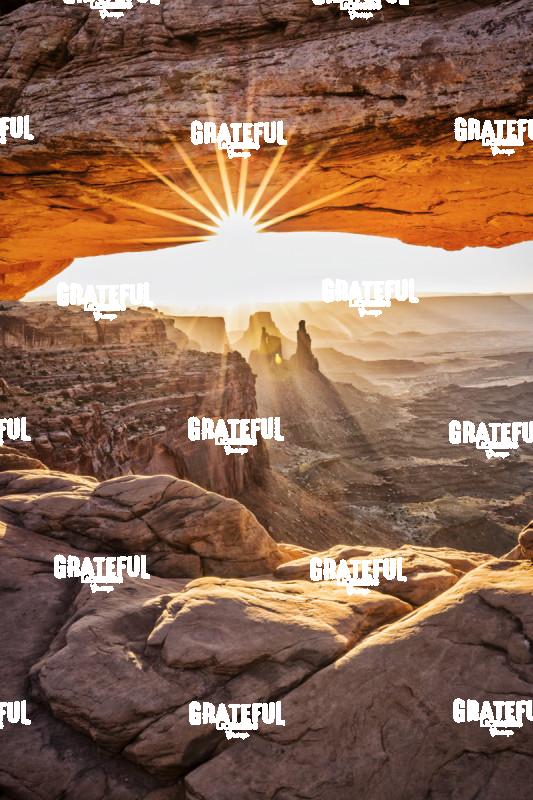 Sunrise over Mesa Arch in Canyondlands National Park in Moab