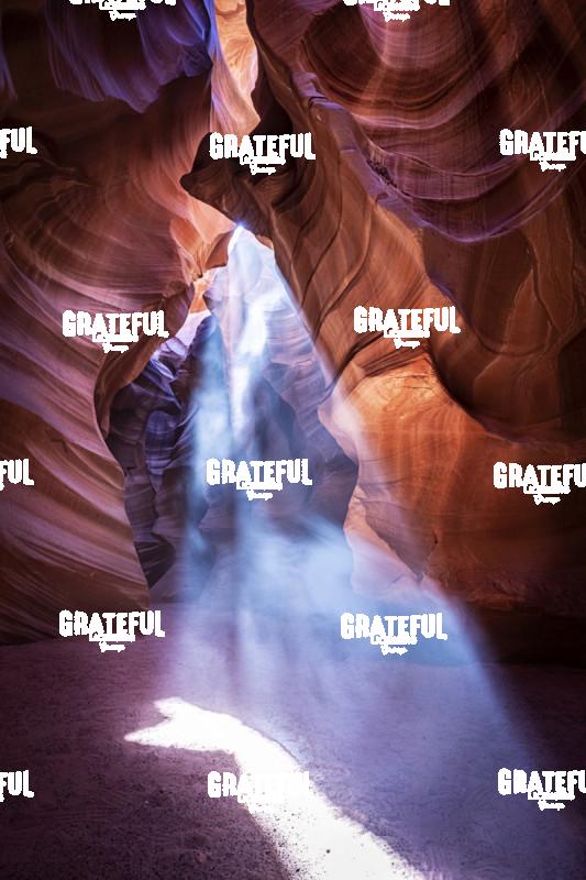antelope slot canyons in page 5