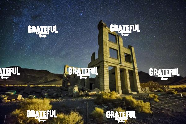 ghost town in Rhyolite by death valley