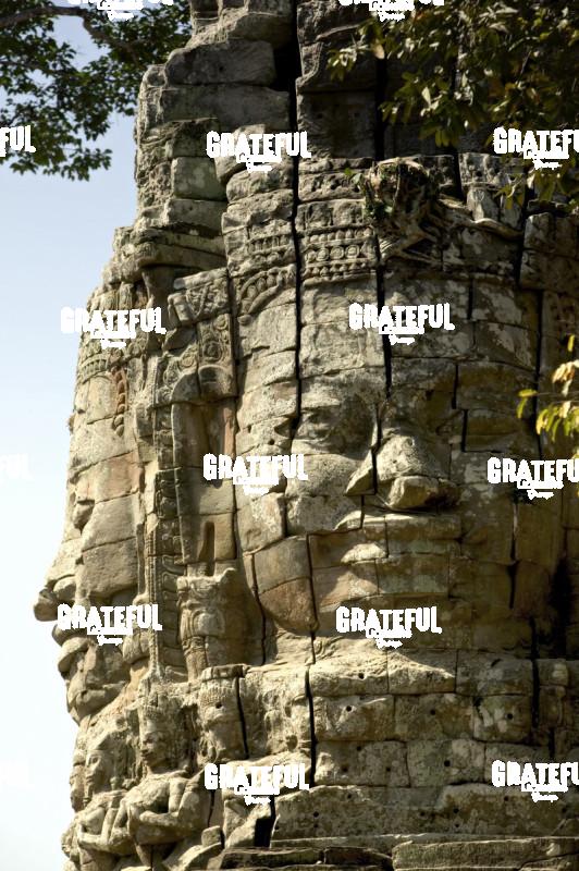the bayon in angkor wat
